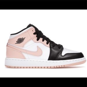 Nike Air Jordan 1 Mid Crimson